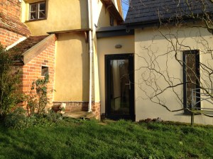 Single storey section joins the old and new